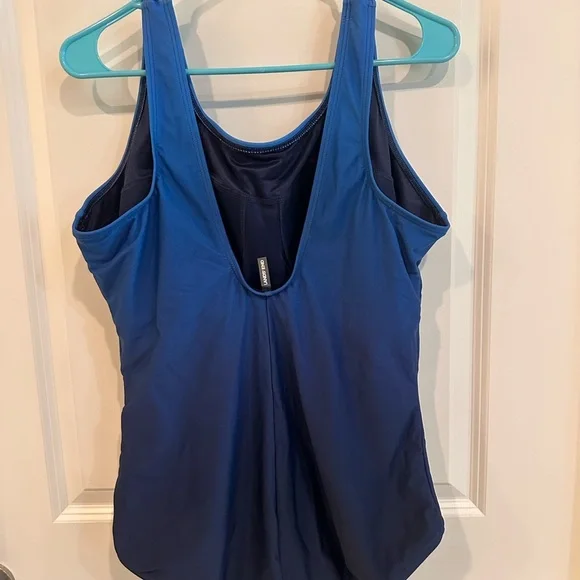 Lands' End Navy Blue Ombré Swimsuit - Picture 3 of 4